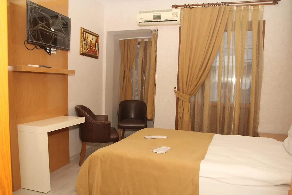 Vatan Hotel 伊兹密尔