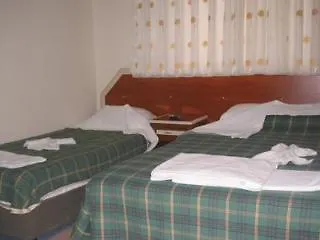 Vatan Hotel 伊兹密尔