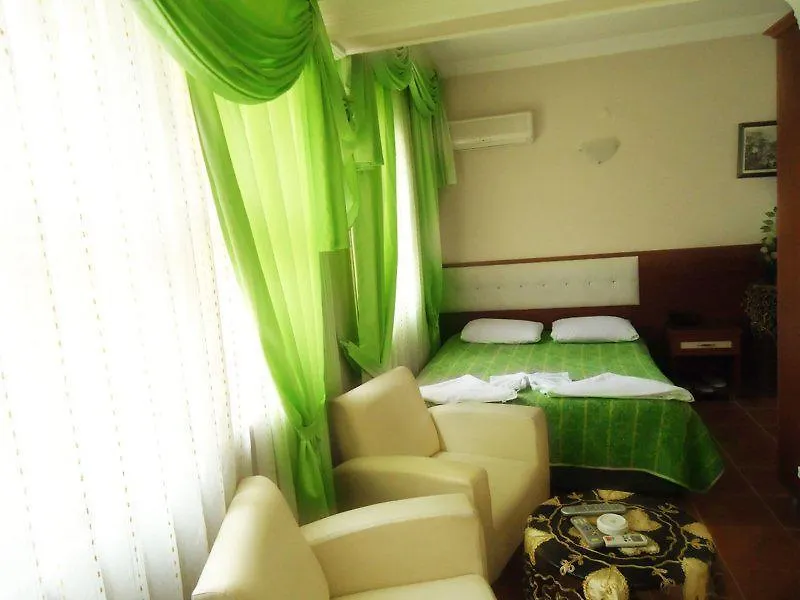 Vatan Hotel 伊兹密尔