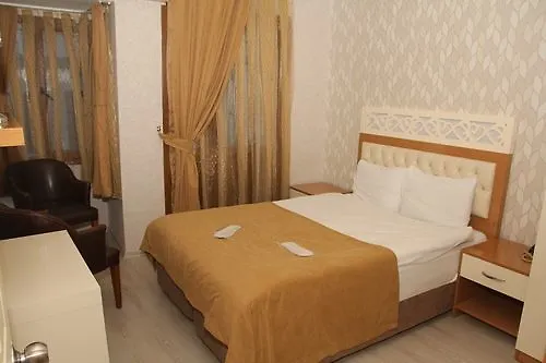 Vatan Hotel 伊兹密尔