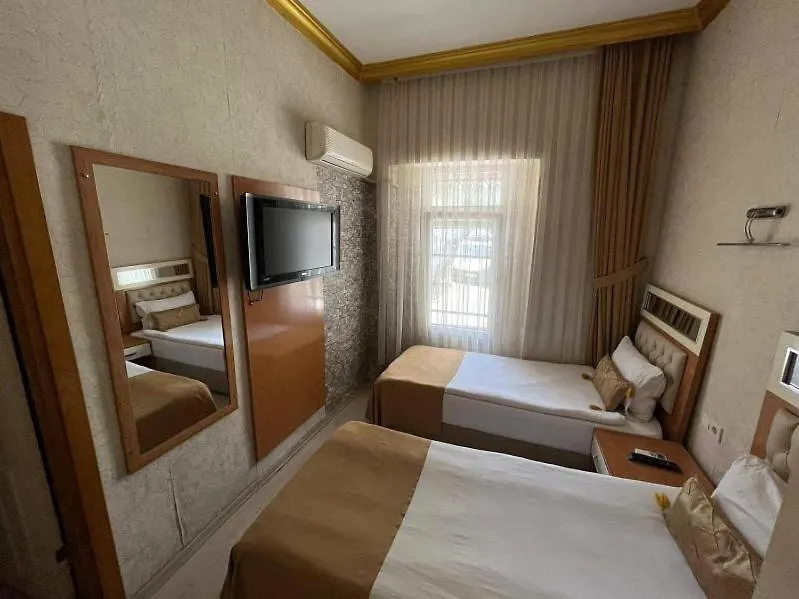 Vatan Hotel Izmir